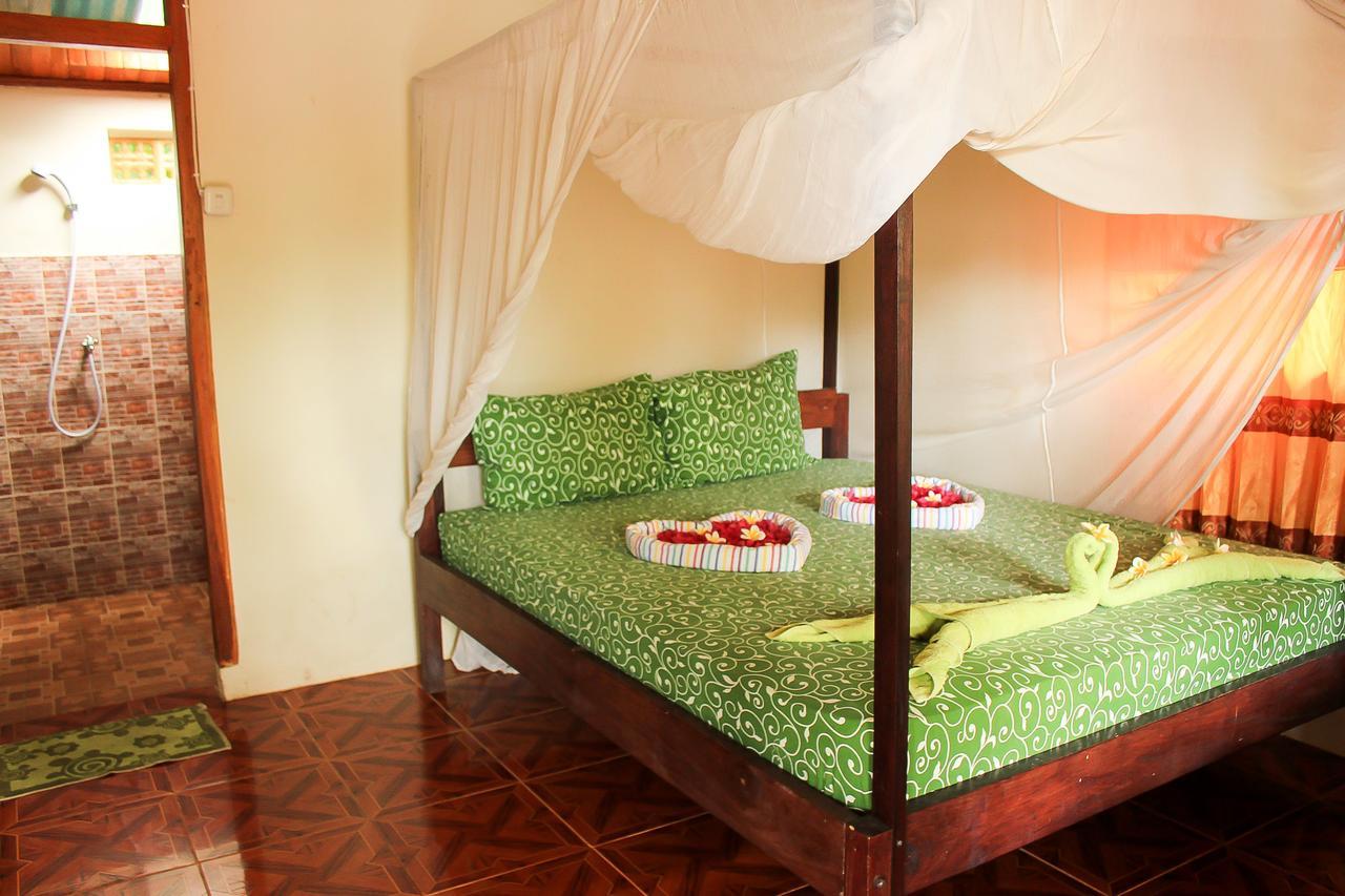 Hotel Panorama Backpackers Bunaken Exterior foto